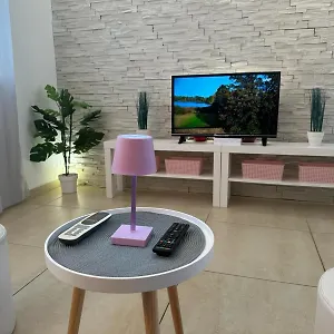Brist Hills Apartament